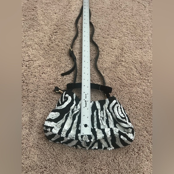 New Anthropologie sequin beaded animal clutch crossbody bag black white zebra - Picture 13 of 17